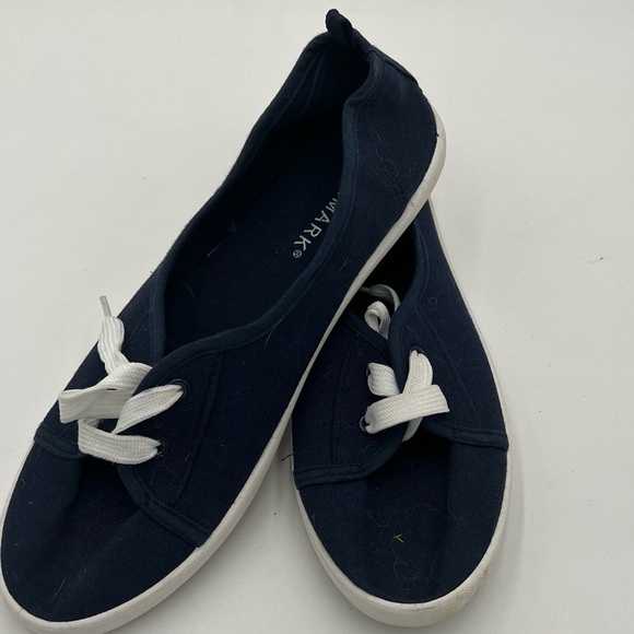 Primark Blue/White Canvas Lace-Up Low-Top Sneakers - Women's Size 8 - Picture 3 of 4